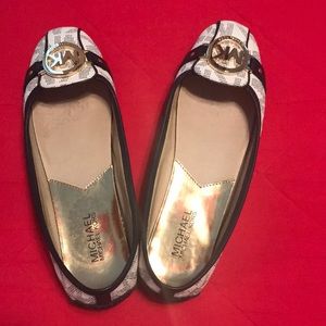 Michael Kors flats